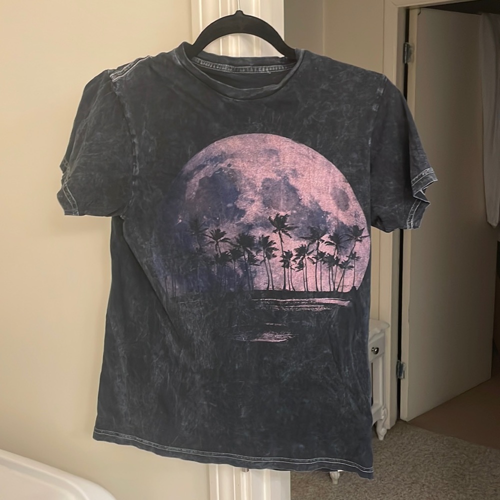 LIFE CLOTHING CO t-shirt size S